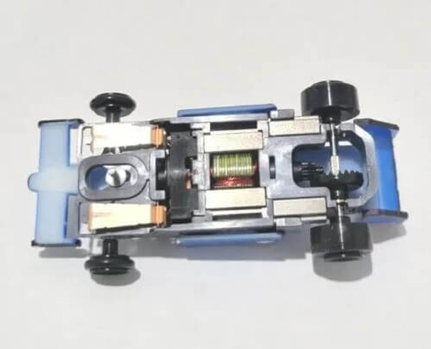 Viper Formula V race ready blue HO slot car chassis view