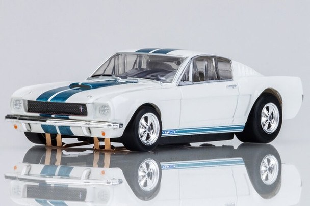 AFX Mega-G+ 1965 Shelby GT350 HO slot car 22068