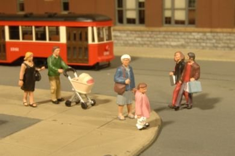 Bachmann Scene Scapes Strolling People HO Scale Figures BRS Hobbies