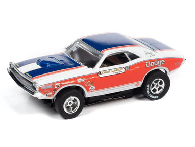 Auto World X-Traction 1971 Dodge Challenger Dick Landy HO Slot Car