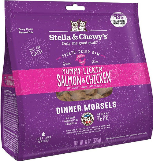 Stella & Chewy's Yummy Lickin' Salmon & Chicken Freeze-Dried Raw Cat Food 8oz