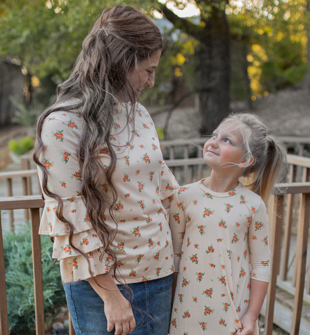 hannah-ruffle-sleeve-shirt-cream-orange-floral-the-klassy-girl-boutique