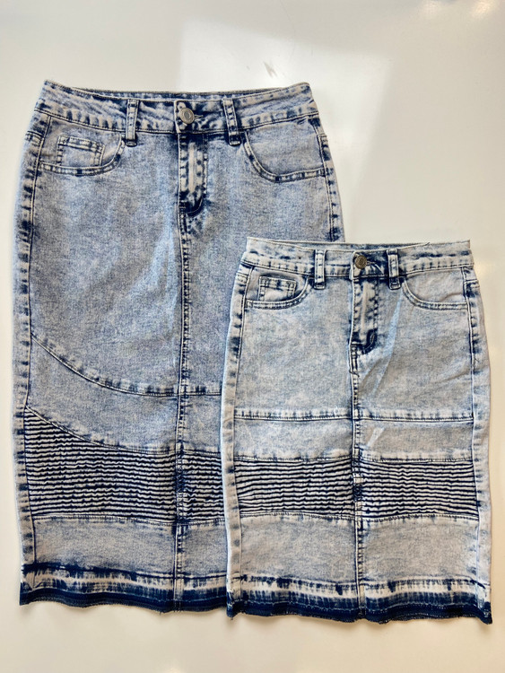 BDG Sonny Acid Wash Denim Mini Skirt | Urban Outfitters Singapore