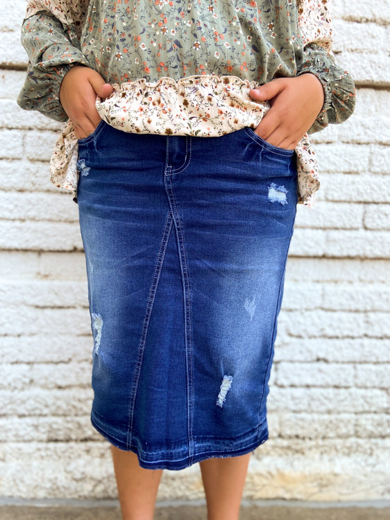 Aggregate more than 200 distressed denim midi skirt latest