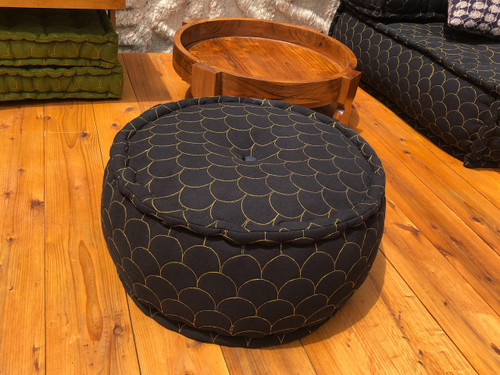 OTTOMAN Round Boho Chic Canvas Floor Cushion Pillow Pouf in Black and Gold OTTOMAN Round Boho Chic Canvas Floor Cushion Pillow Pouf in Black and Gold