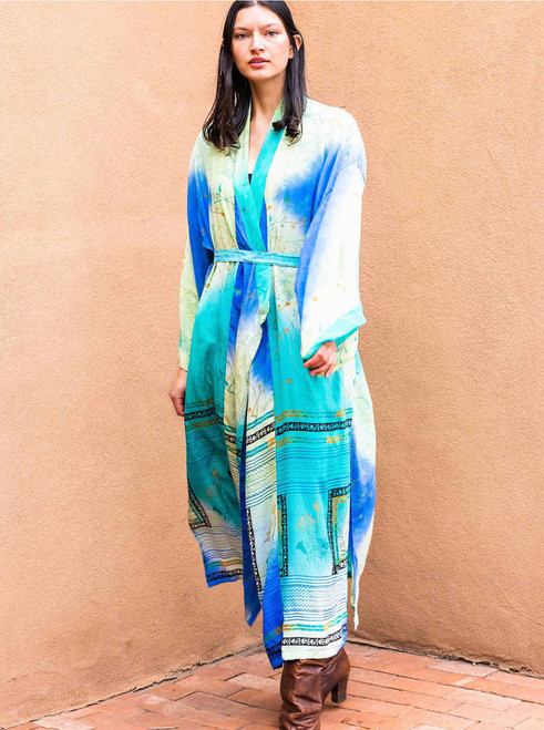 YOKO Japanese Style Boho Kimono Duster Silk Robe in Akiu Waterfall (OneSize)   YOKO Japanese Style Boho Kimono Duster Silk Robe in Akiu Waterfall (OneSize)