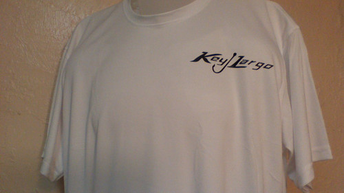 Polyester quick dry white t-shirt with Key Largo logo