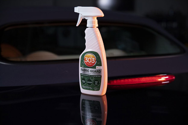 303 Marine Fabric Guard - Restores Water and Stain Repellency To Factory  New Levels, Simple and Easy To Use, Manufacturer Recommended, Safe For All