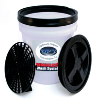 Clear Wash Buckets with Grit Guard Inserts and Gamma Seal Lids