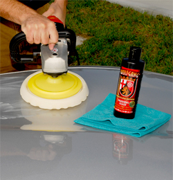 Diminishing nano abrasives restore optimum gloss and luster.