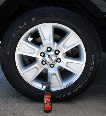 Wolfgang Uber Wheel Cleaner creates a sparkling clean finish on all wheels!