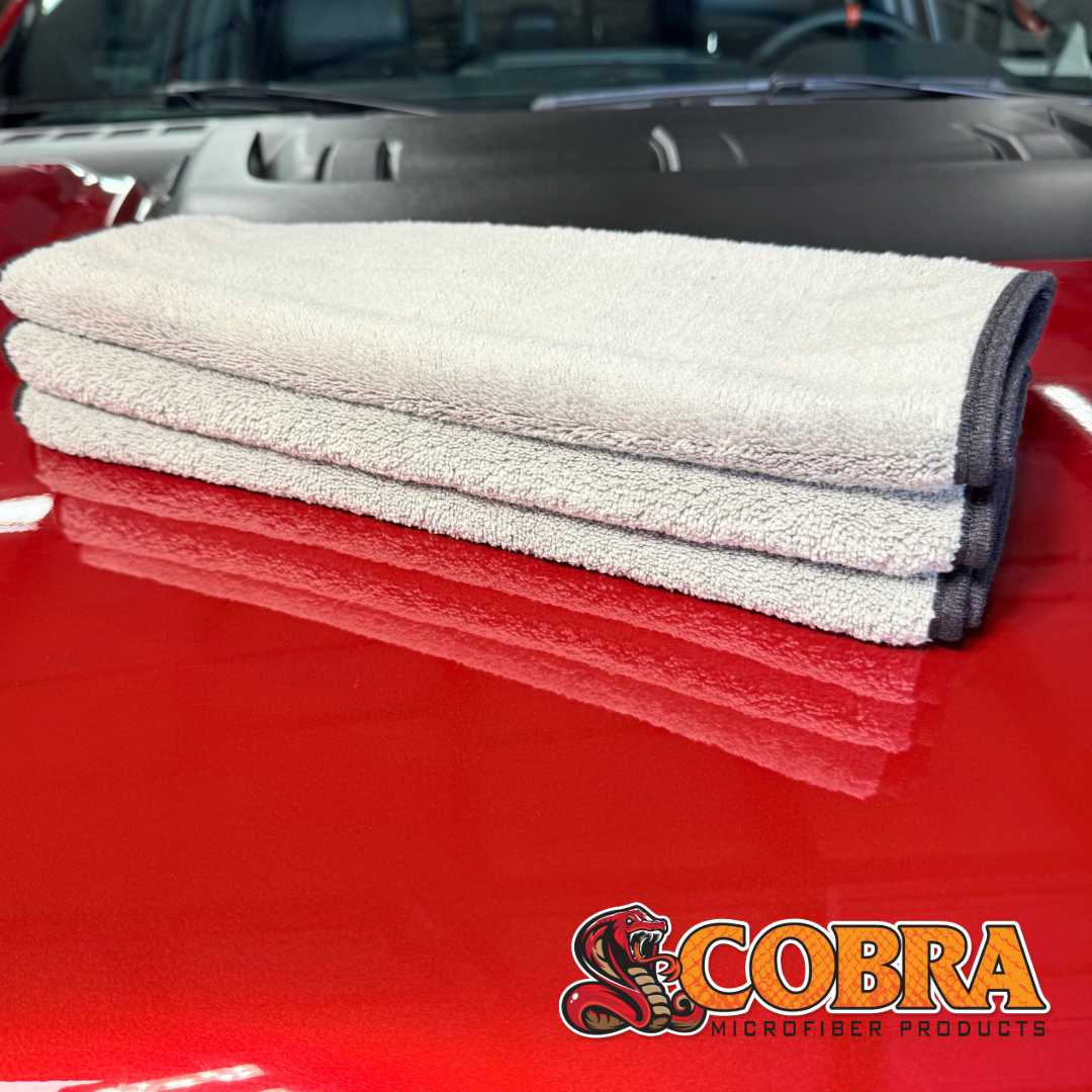 Cobra Supreme 530 Microfiber Towel 16 x 16 Inch 3 Pack