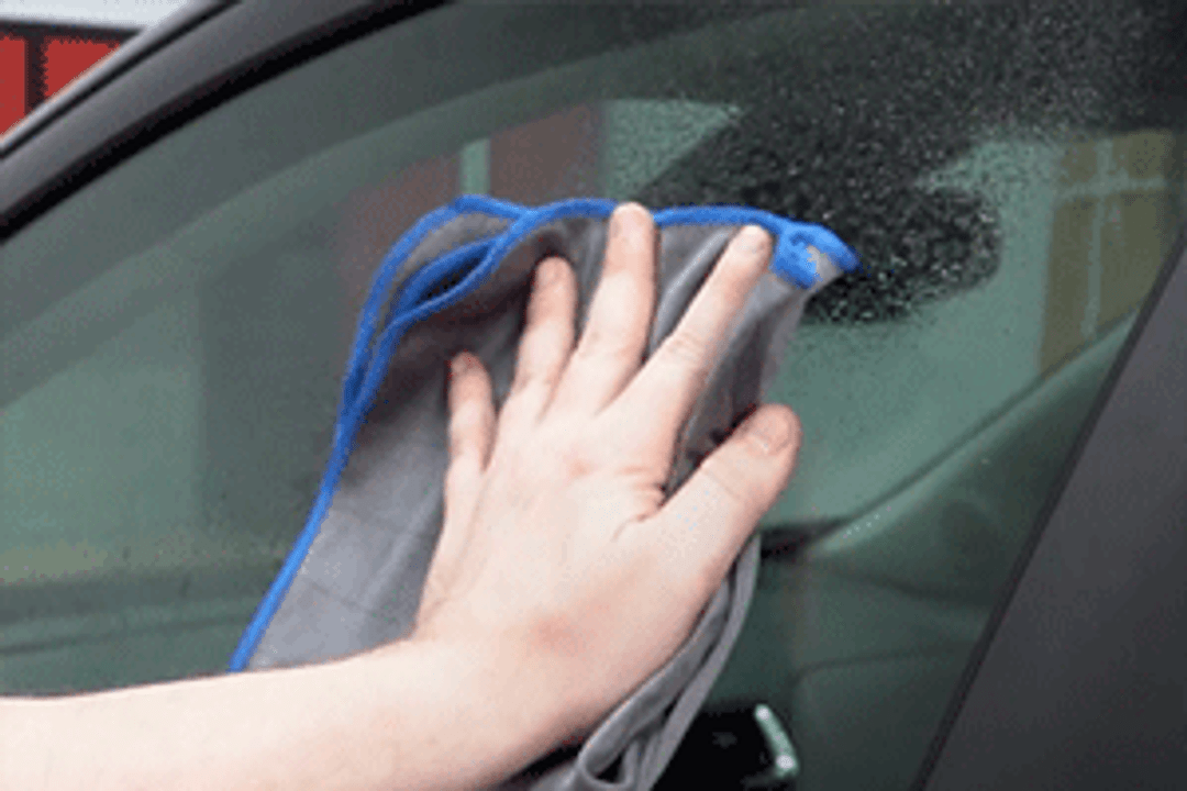 How To Clean Your Windshield and Glass