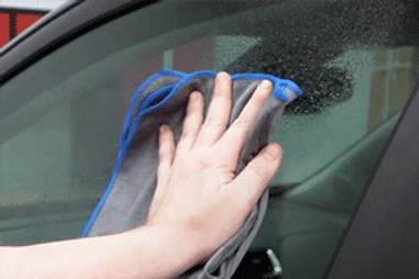 How To Clean Your Windshield and Glass