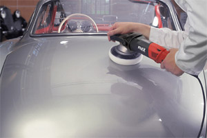 Achieve uniform, flawless results on large body panels with the smooth, controlled motion of the FLEX Orbital Polisher!