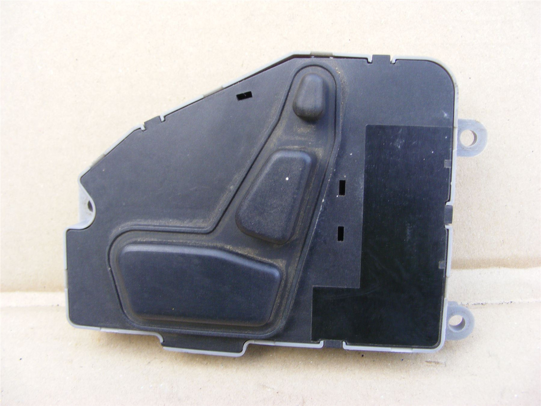 Mercedes 1408201610 Seat Switch Complete - Rear Right | W140 S Class