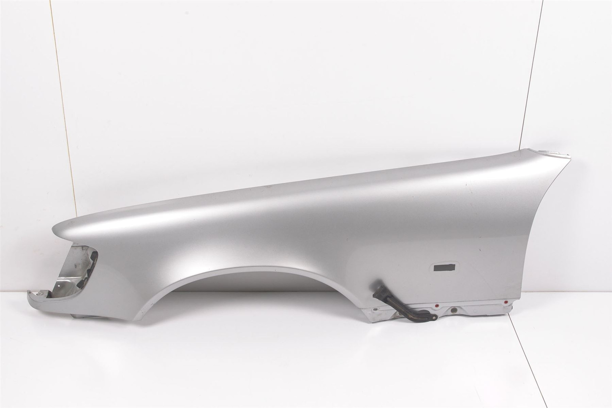 Mercedes 1408800318 Wing Complete Front - Left - Silver | W140 S Class