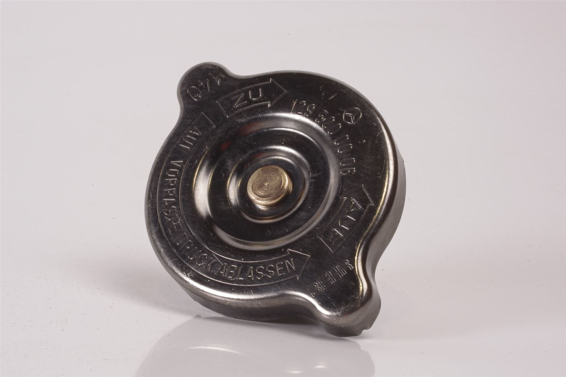 Mercedes 1295000006 Expansion Tank Cap - Black | R129 SL W140 V140 C140 S