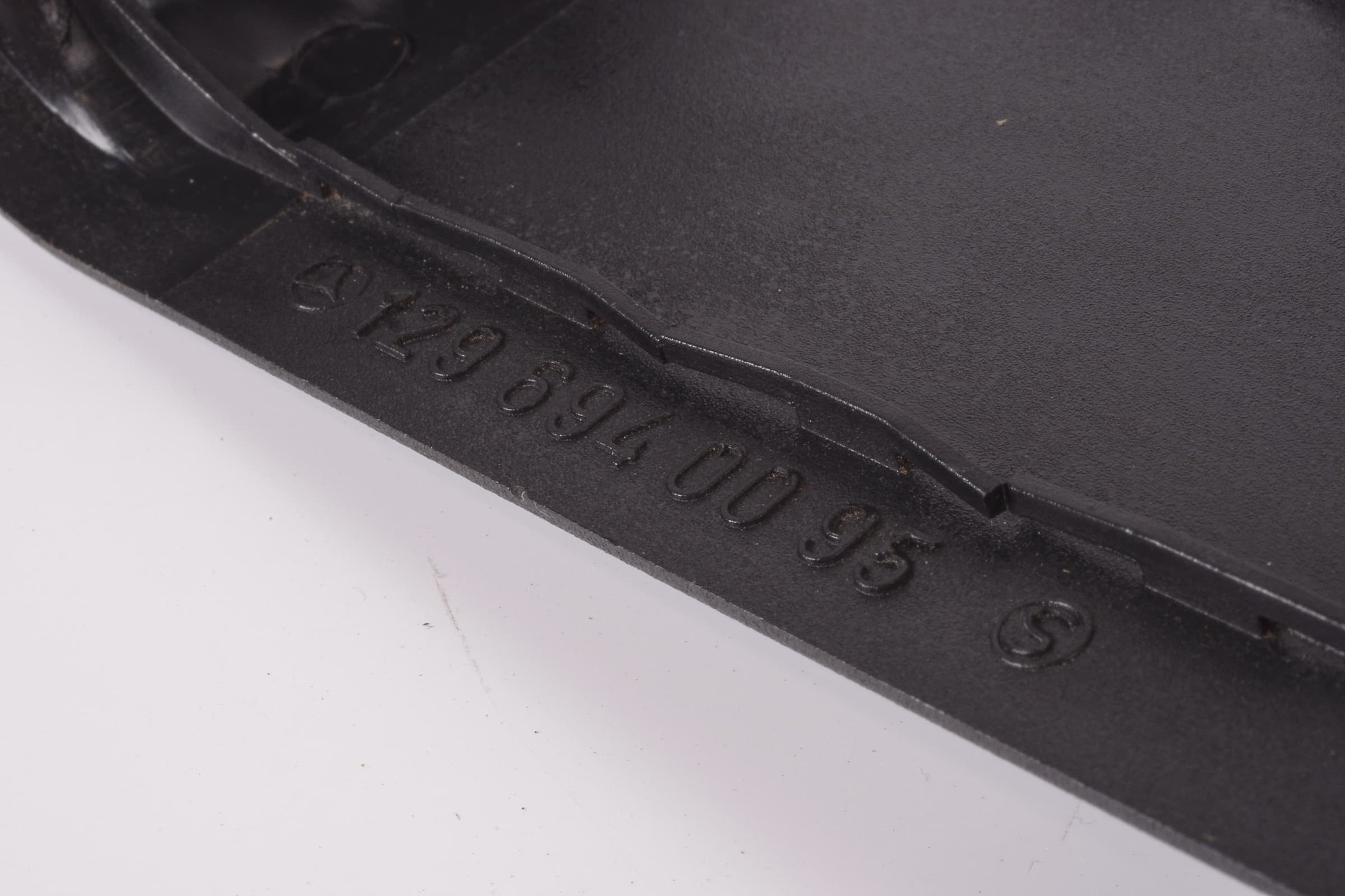 Mercedes 1296940095 Fuse Box Cover - Rear Black | R129 SL