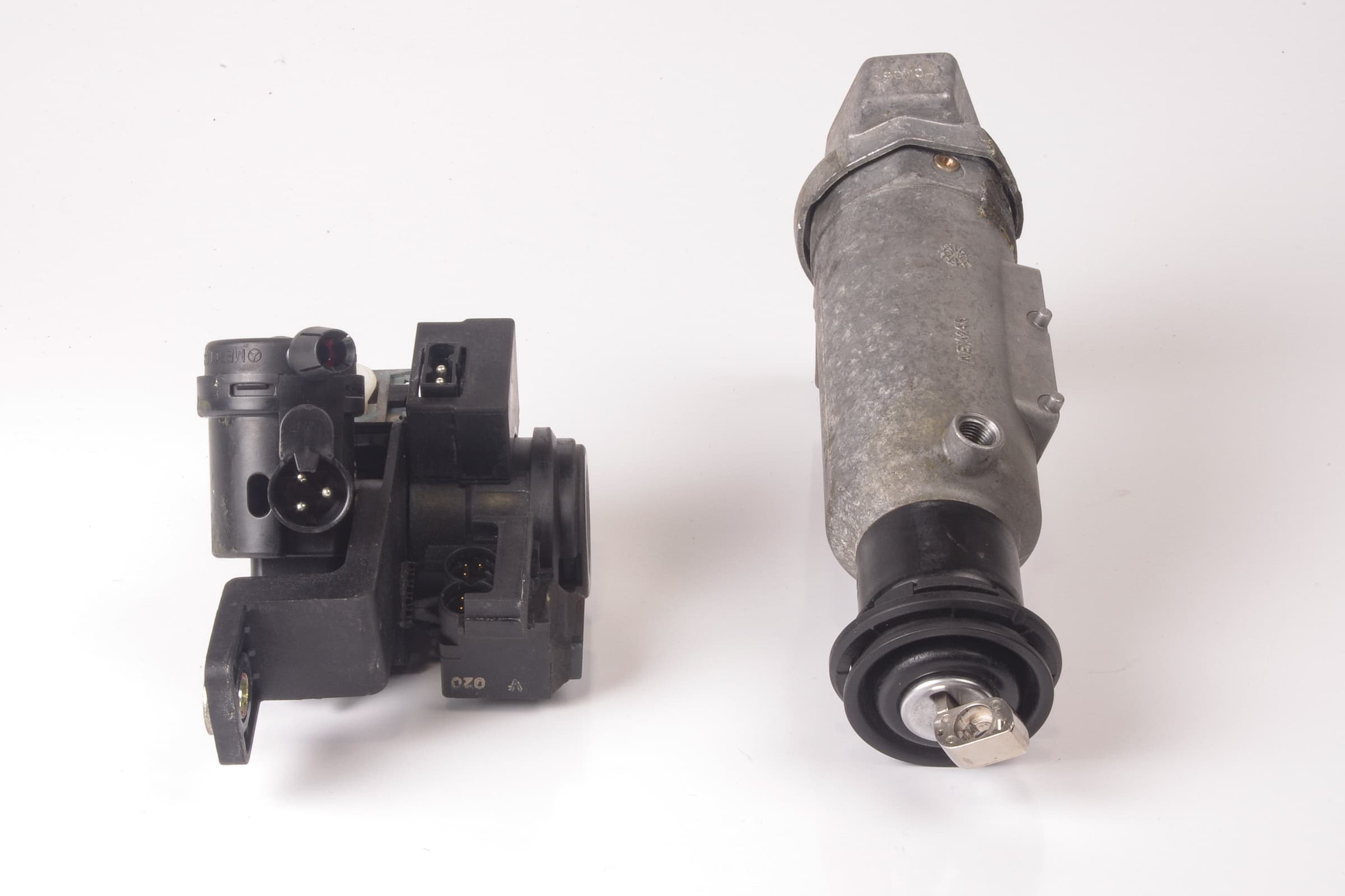 Mercedes 1294600104 Lock Set | R129 SL