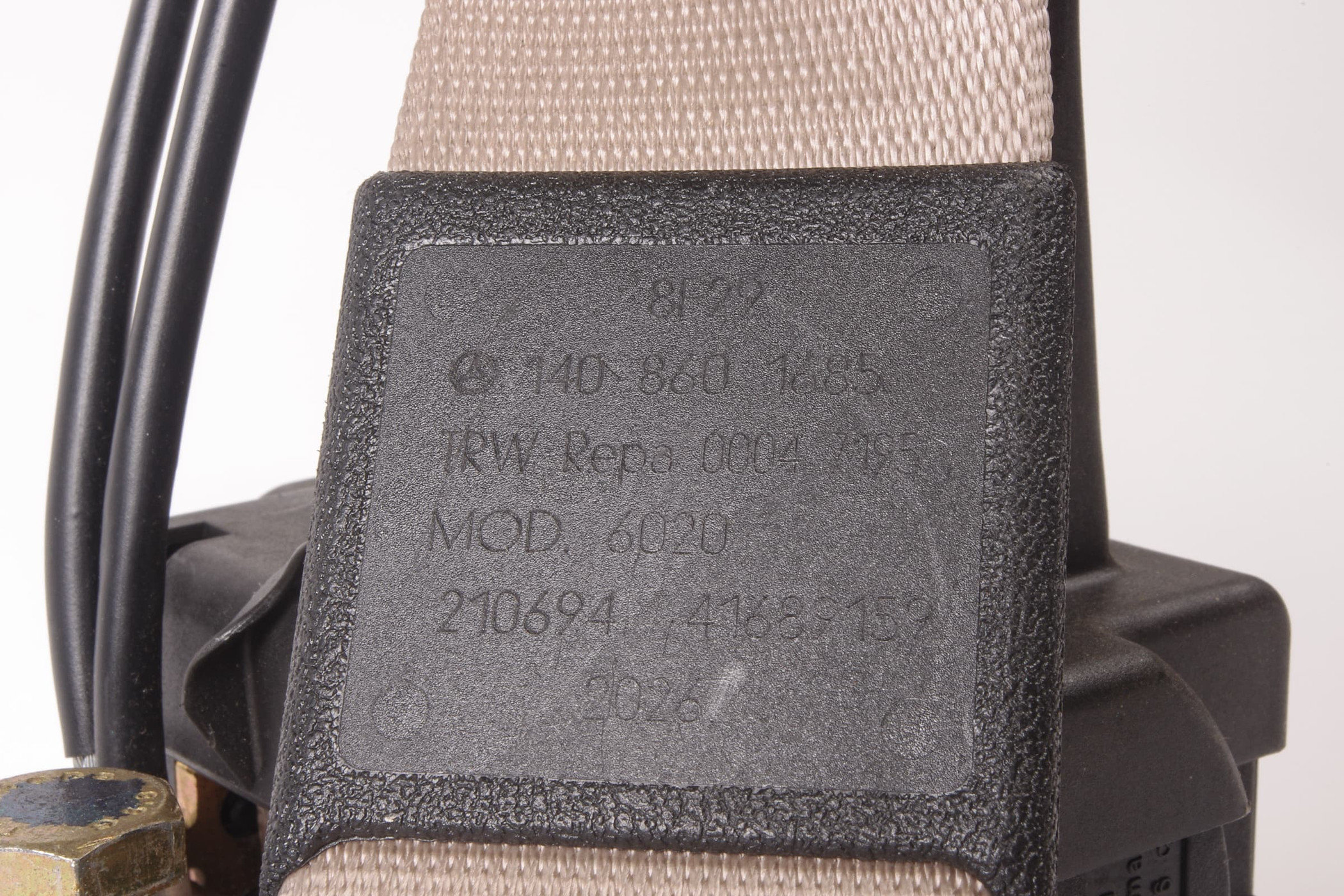 Mercedes 1408600169 Seat Belt & Buckle - Rear Left Beige | W140 V140 S