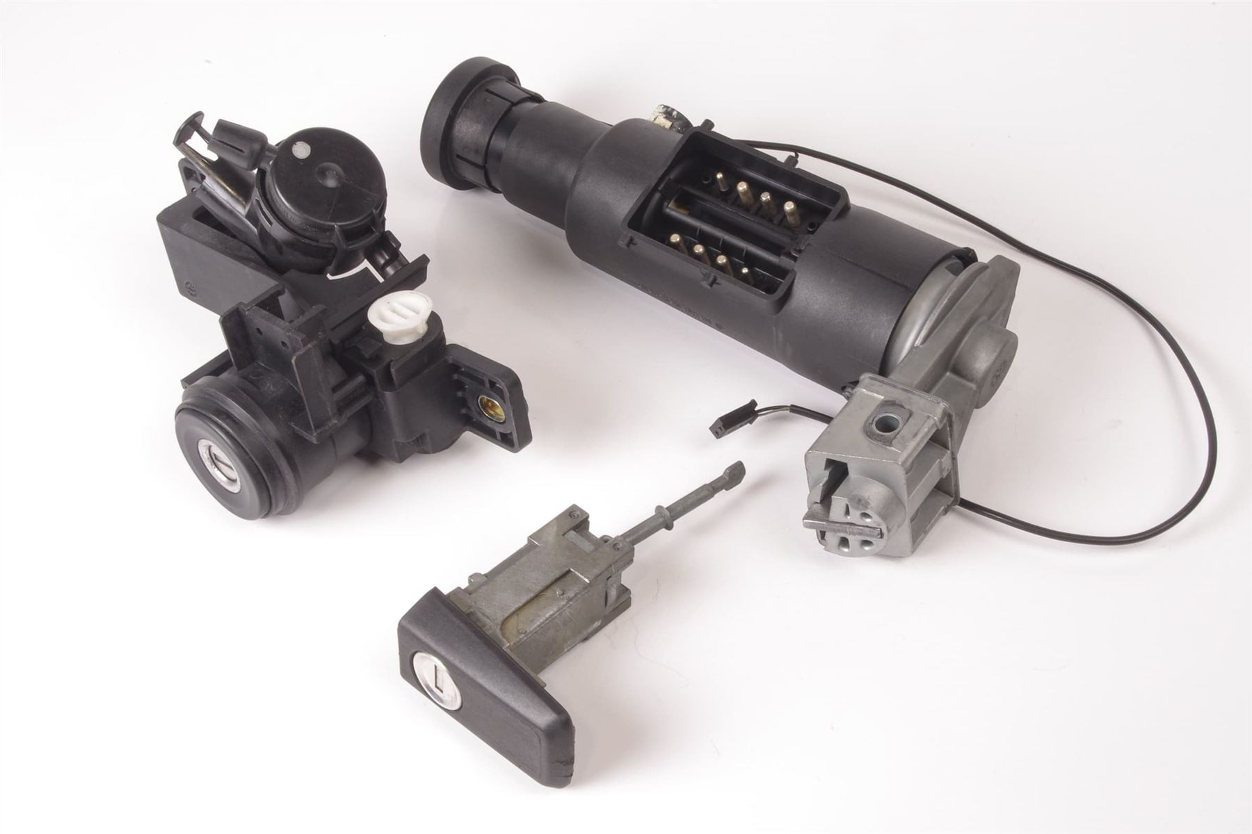 Mercedes 2104600797 Lock Set | R129 SL