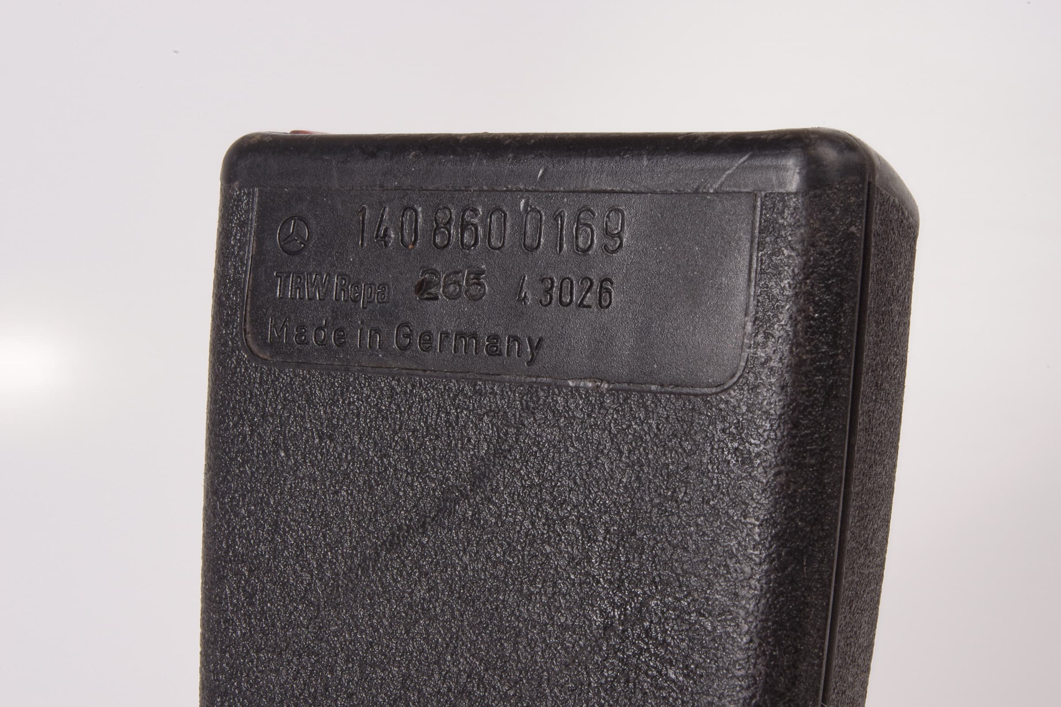 Mercedes 1408600169 Seat Belt & Buckle - Rear Left Grey | W140 V140 S