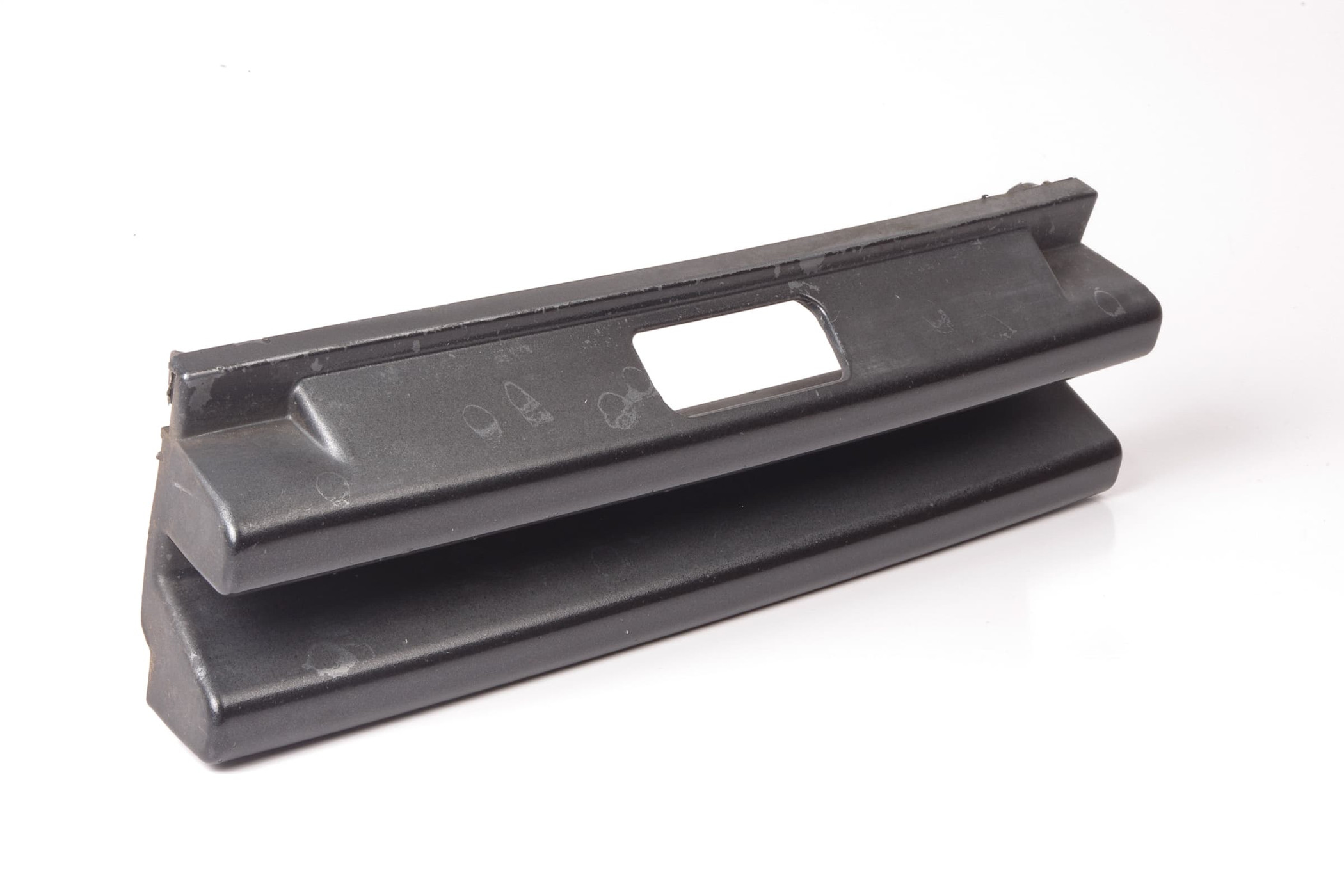 Mercedes 1408851026 Tow Eye Cover - Right Grey | W140 V140 S