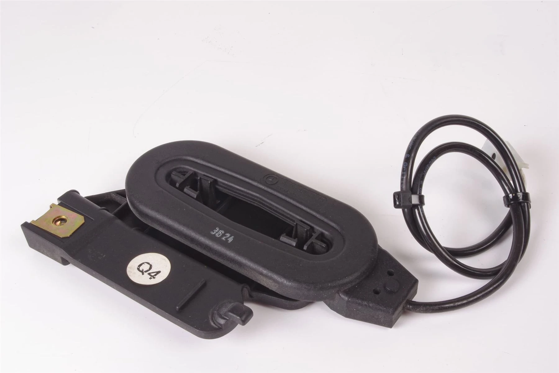 Mercedes 2158202075 Antenna Receiver - Rear Right | C215 CL