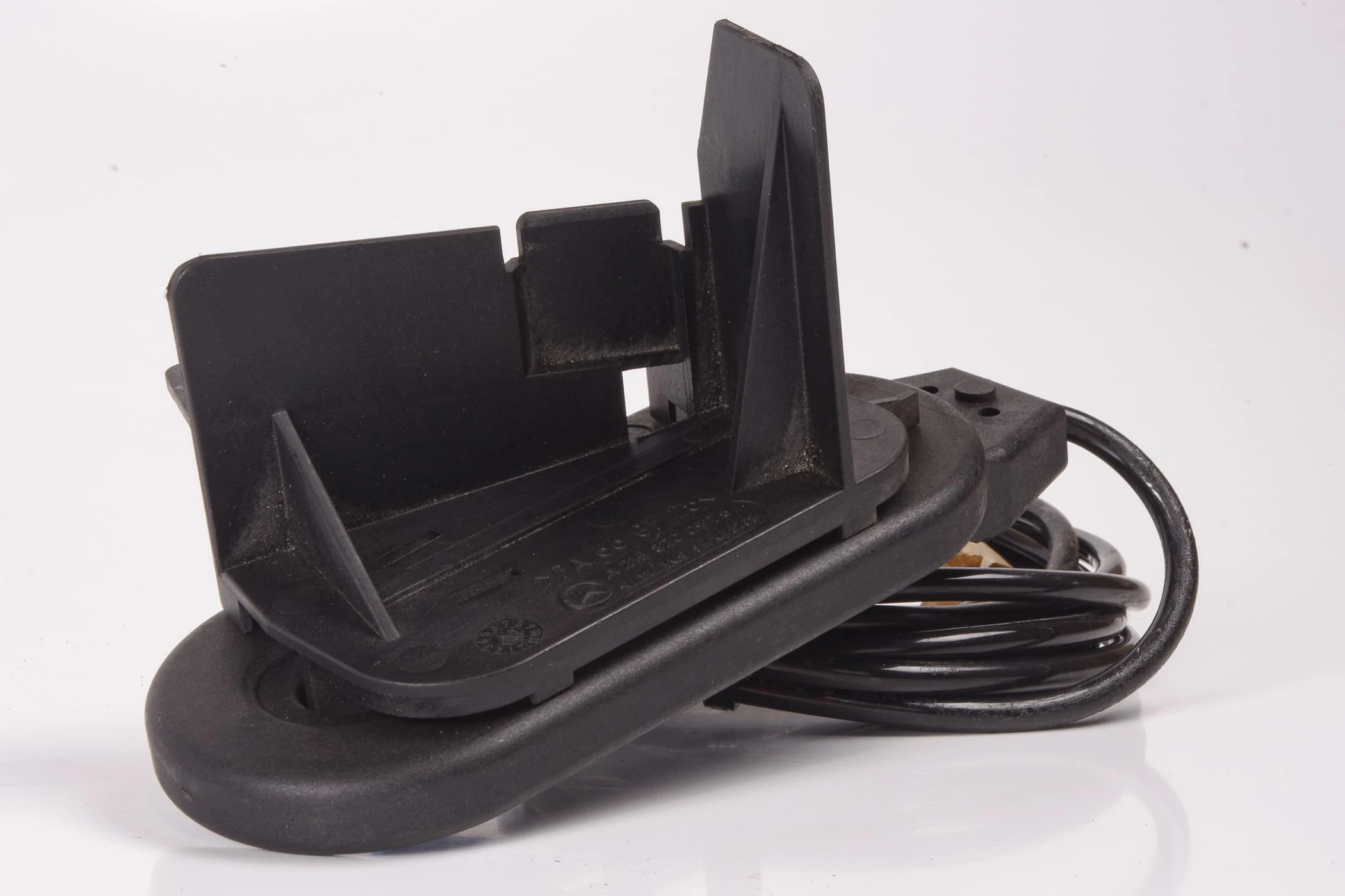 Mercedes 2158200975 Antenna Module - Rear Left | C215 CL