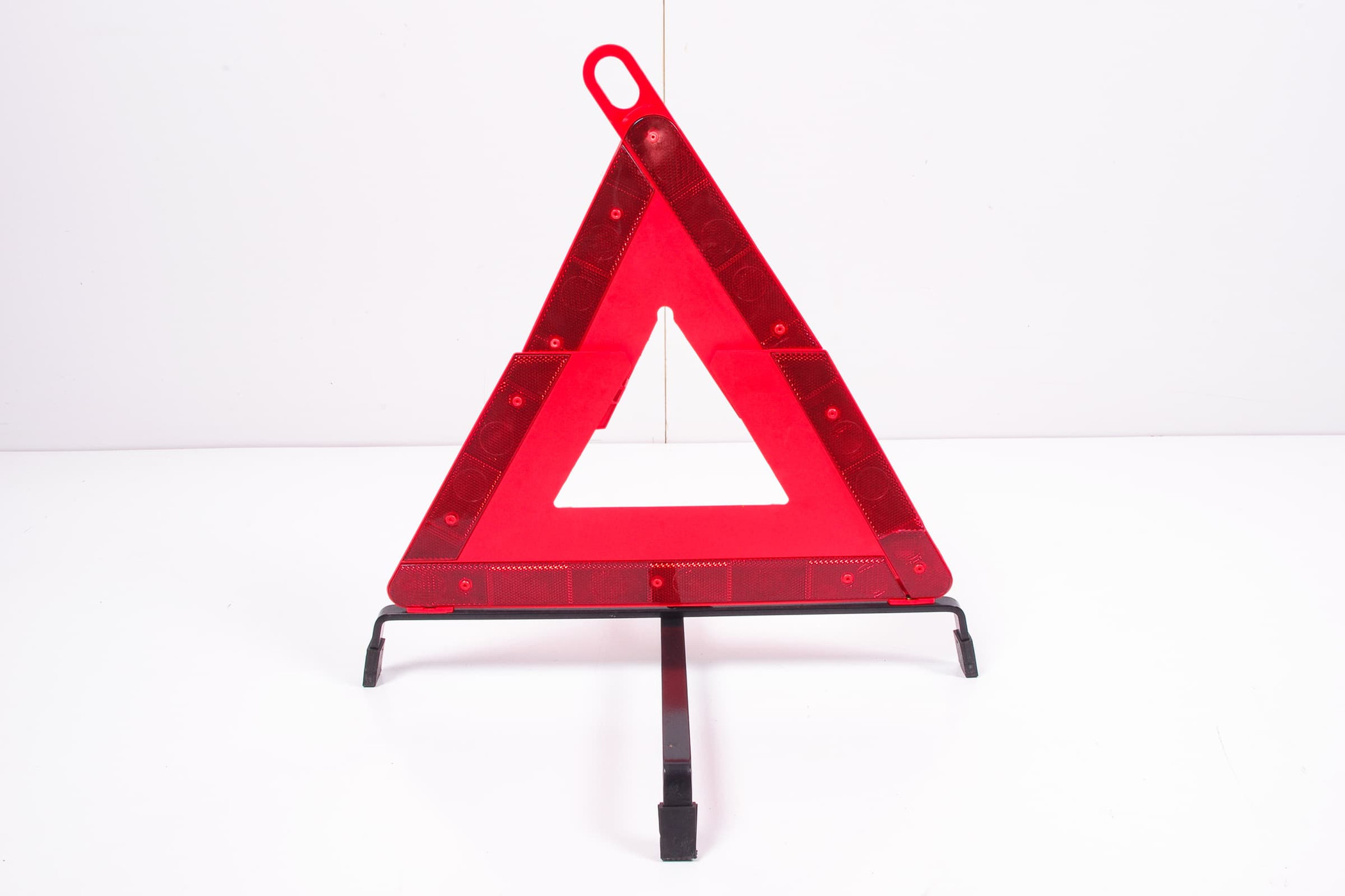Mercedes 2038900197 Warning Triangle | A124 W210 E W202 W203 C C208 A208 CLK...