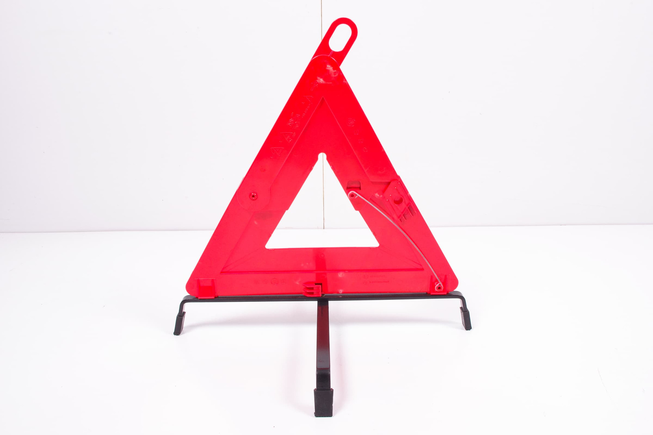 Mercedes 2038900197 Warning Triangle | A124 W210 E W202 W203 C C208 A208 CLK...