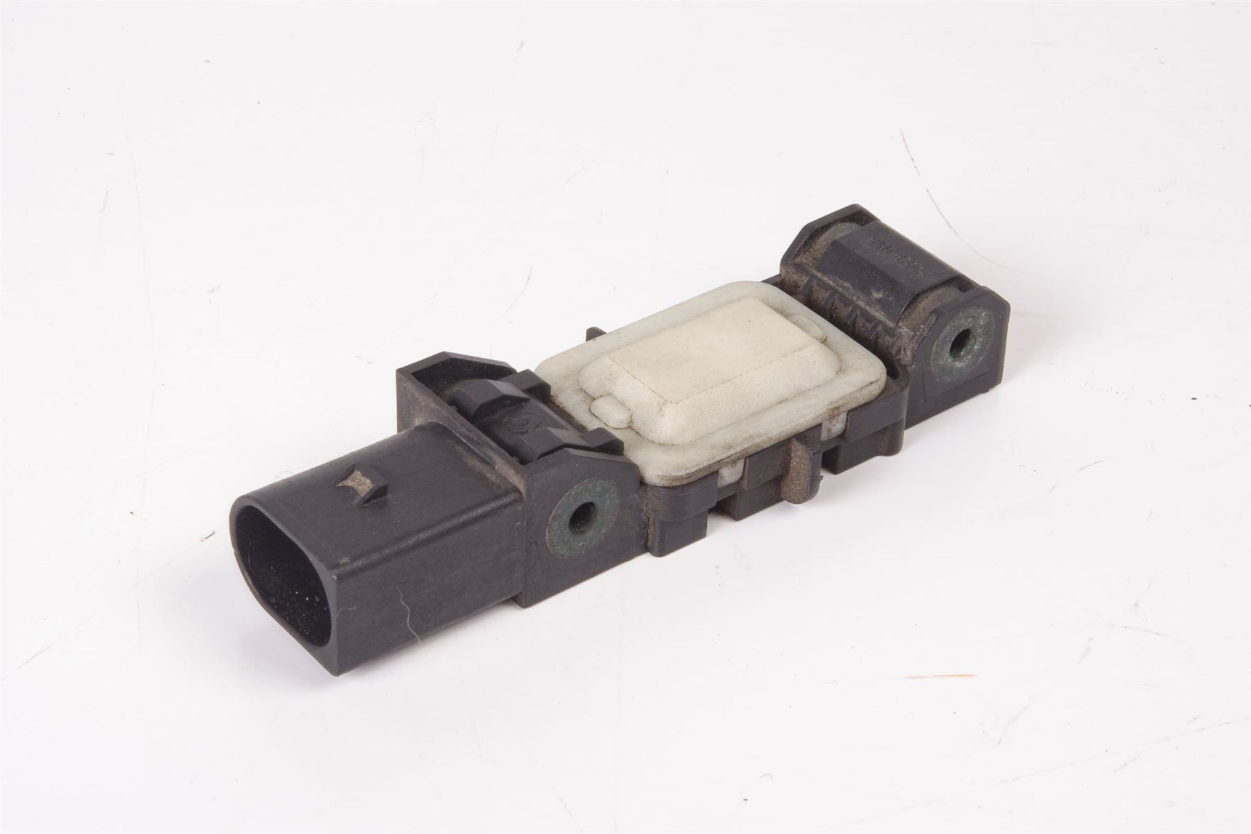 Mercedes 0028200826 SRS Sensor | W203 CL203 C C209 A209 CLK C215 CL W220 S