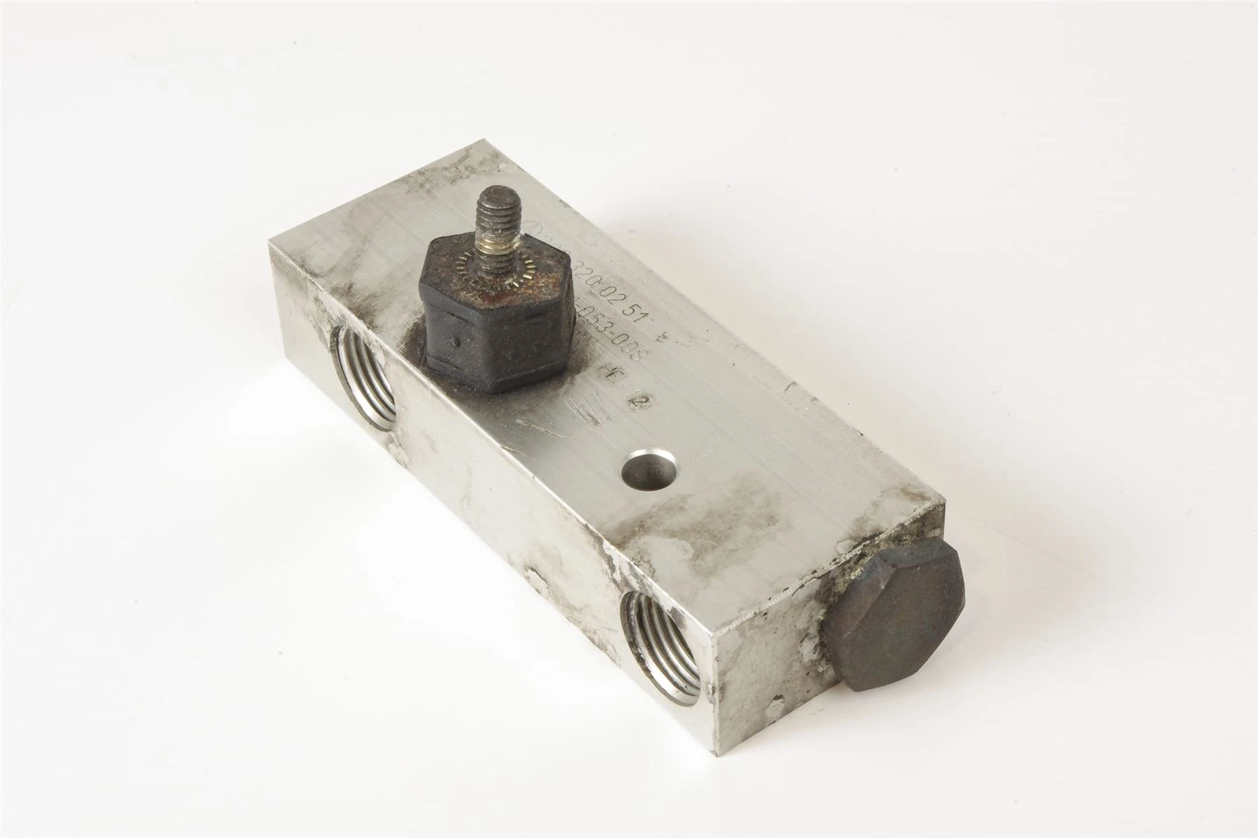Mercedes 2203200251 ABC Distributor Block | C215 CL W220 S R230 SL