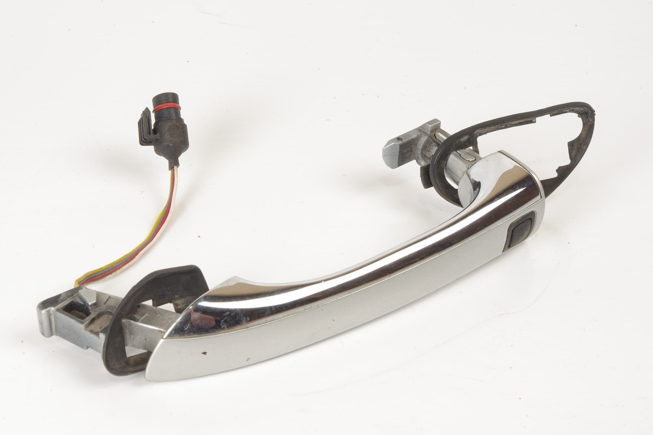 Mercedes 2157600570 Exterior Door Handle - Left Silver | C215 CL