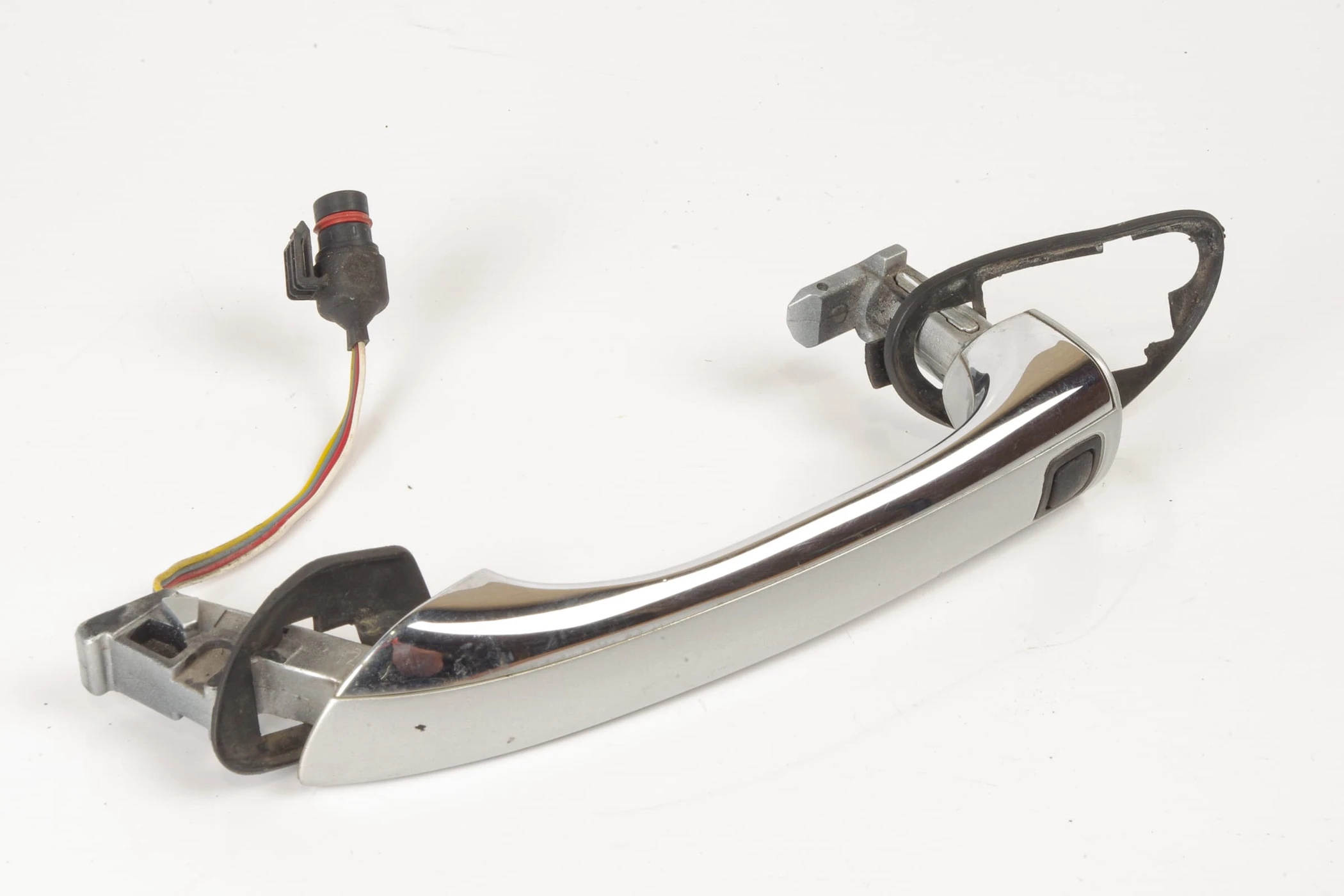 Mercedes 2157600570 Exterior Door Handle - Left Silver | C215 CL