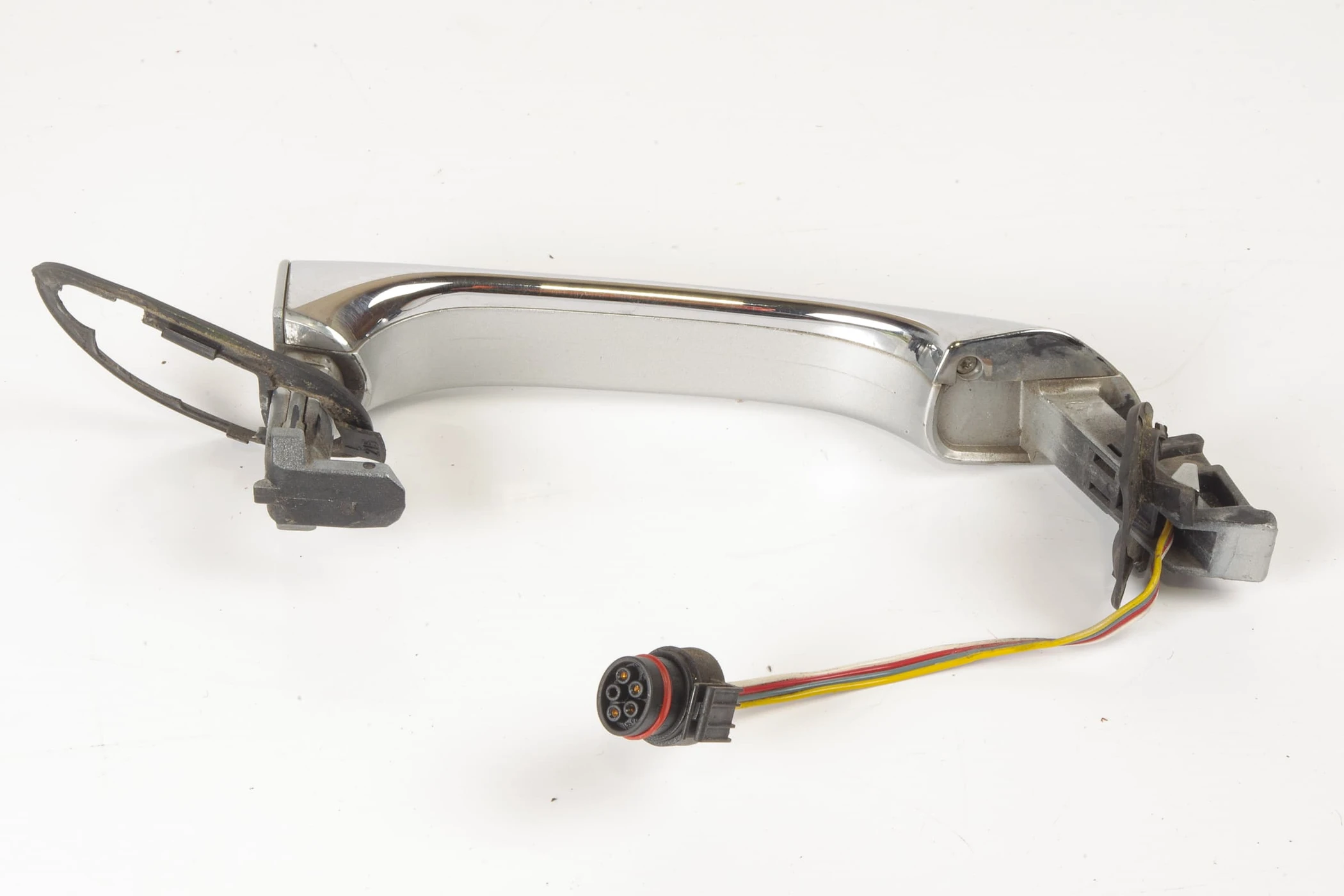 Mercedes 2157600570 Exterior Door Handle - Left Silver | C215 CL