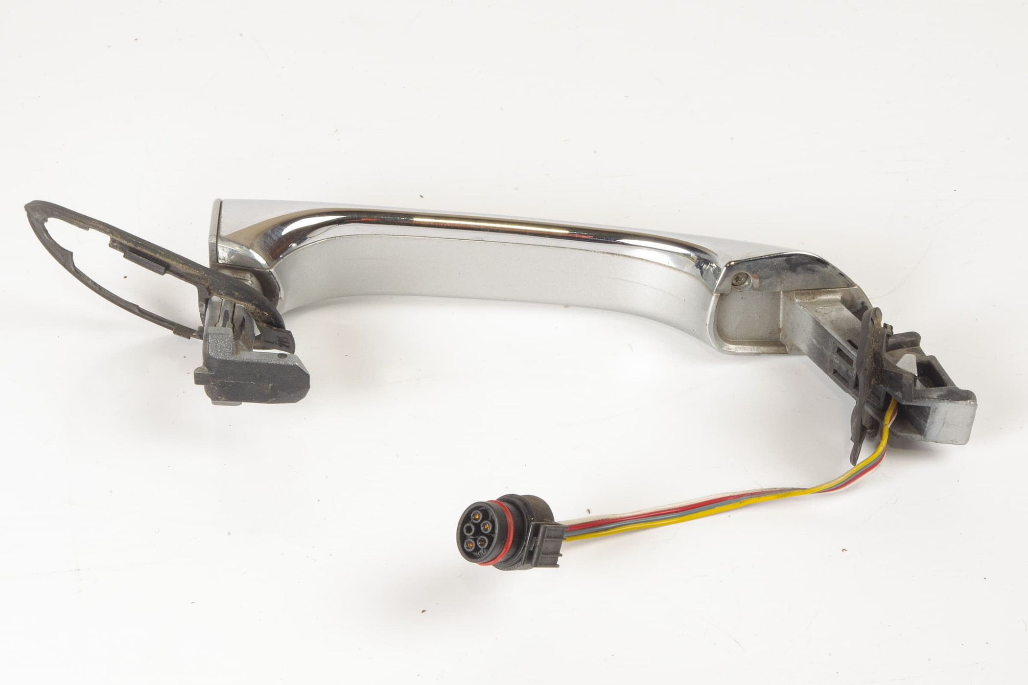 Mercedes 2157600570 Exterior Door Handle - Left Silver | C215 CL