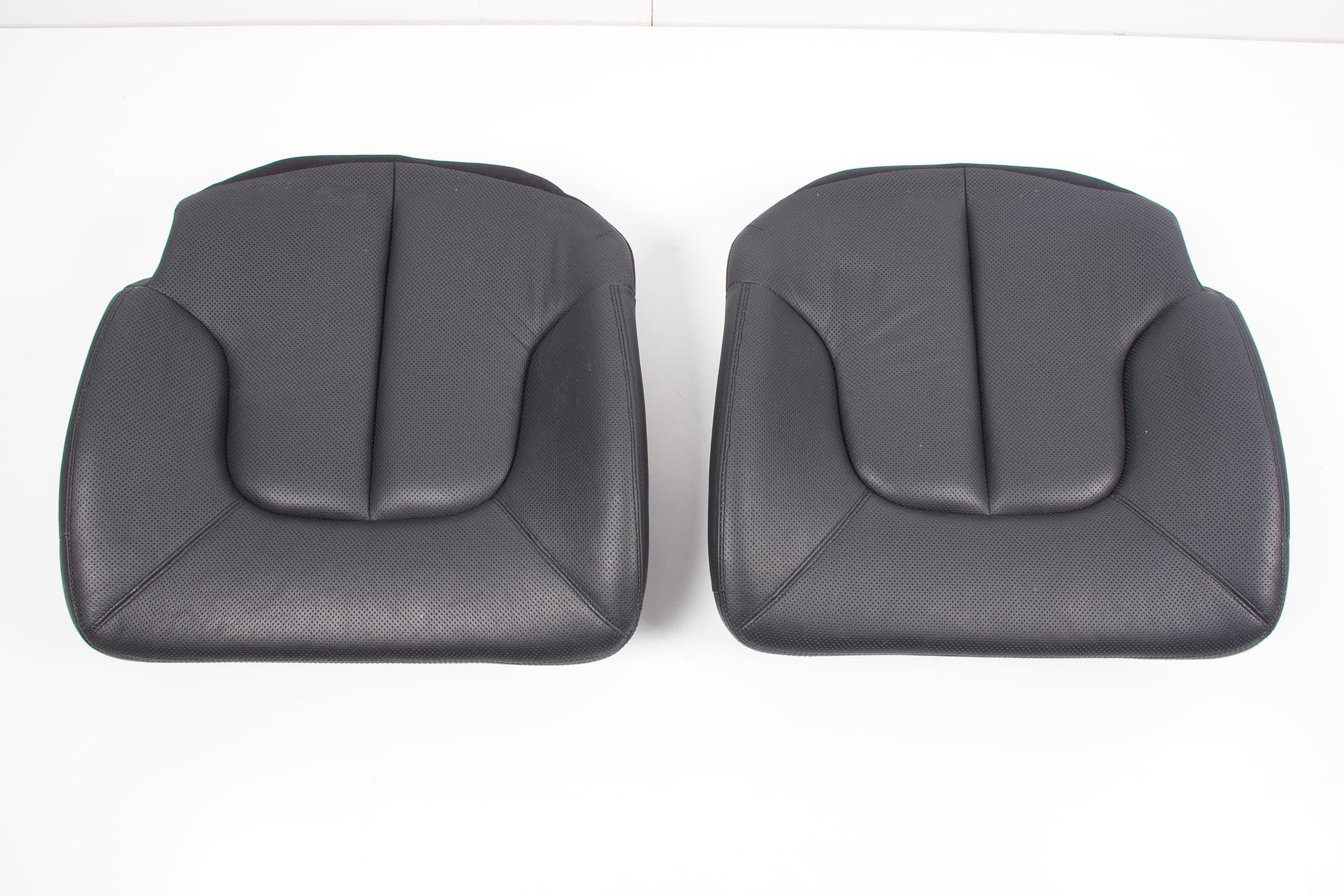 Mercedes 2159201347 Seat Bench - Rear Black | C215 CL