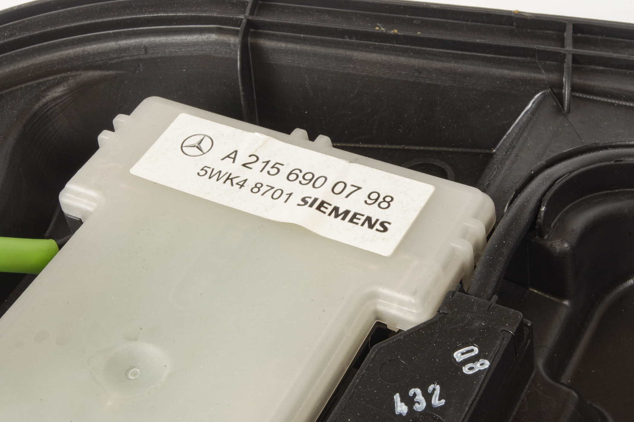 Mercedes 2156900798 Antenna Module - Rear Left | C215 CL