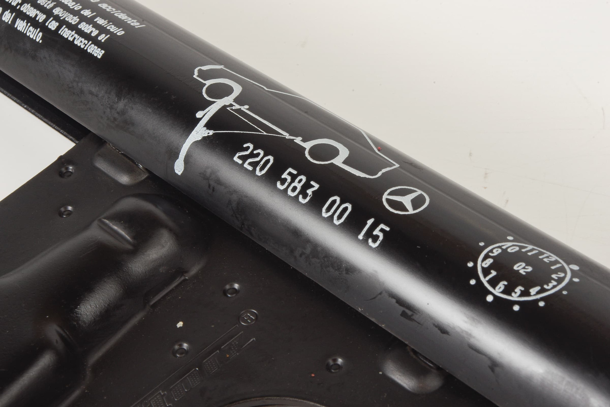 Mercedes 2205830015 Lifting Jack | C215 CL W220 S