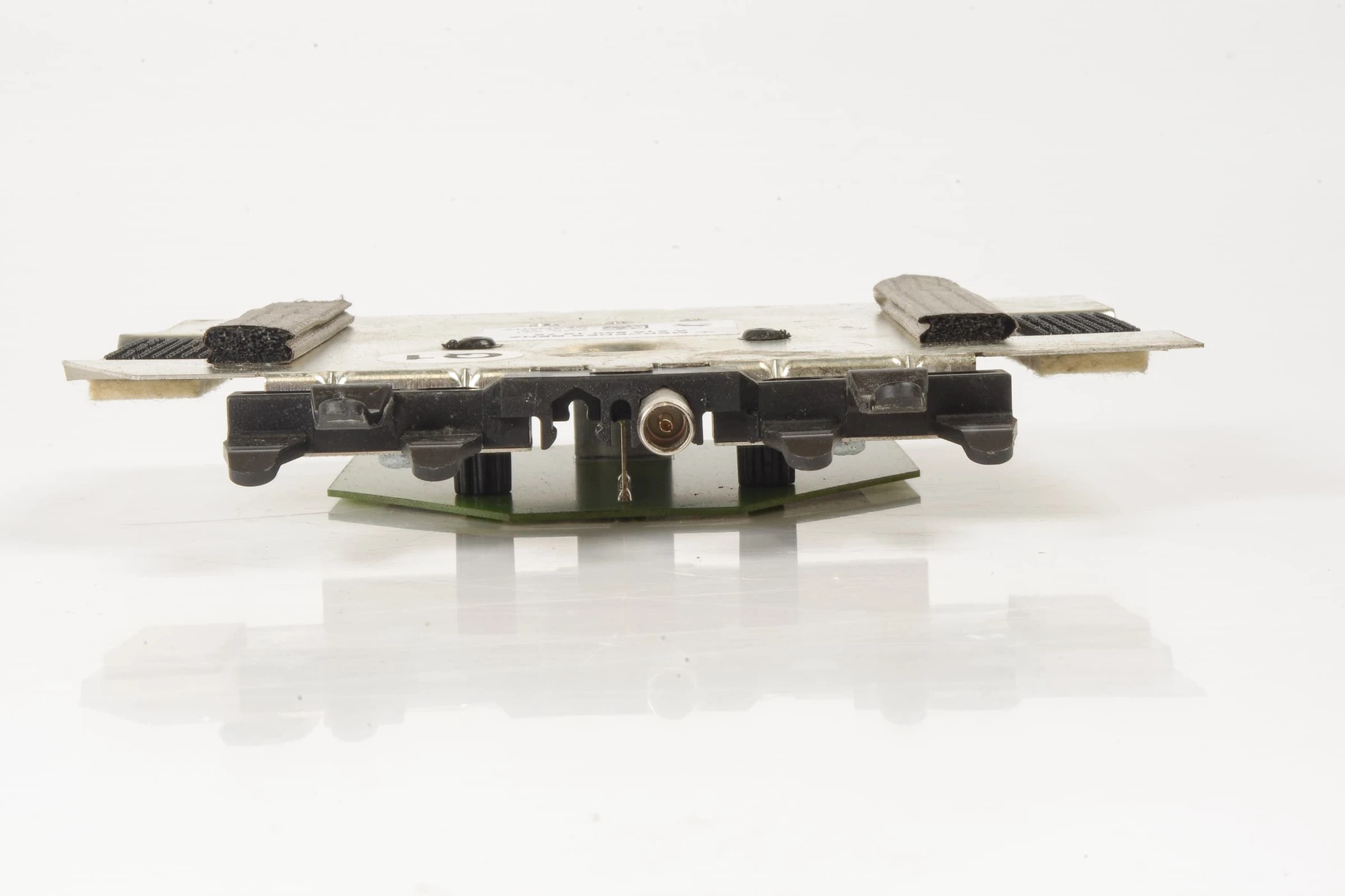 Mercedes 2158201975 Antenna Receiver | C199 R199 SLR A209 CLK C215 CL