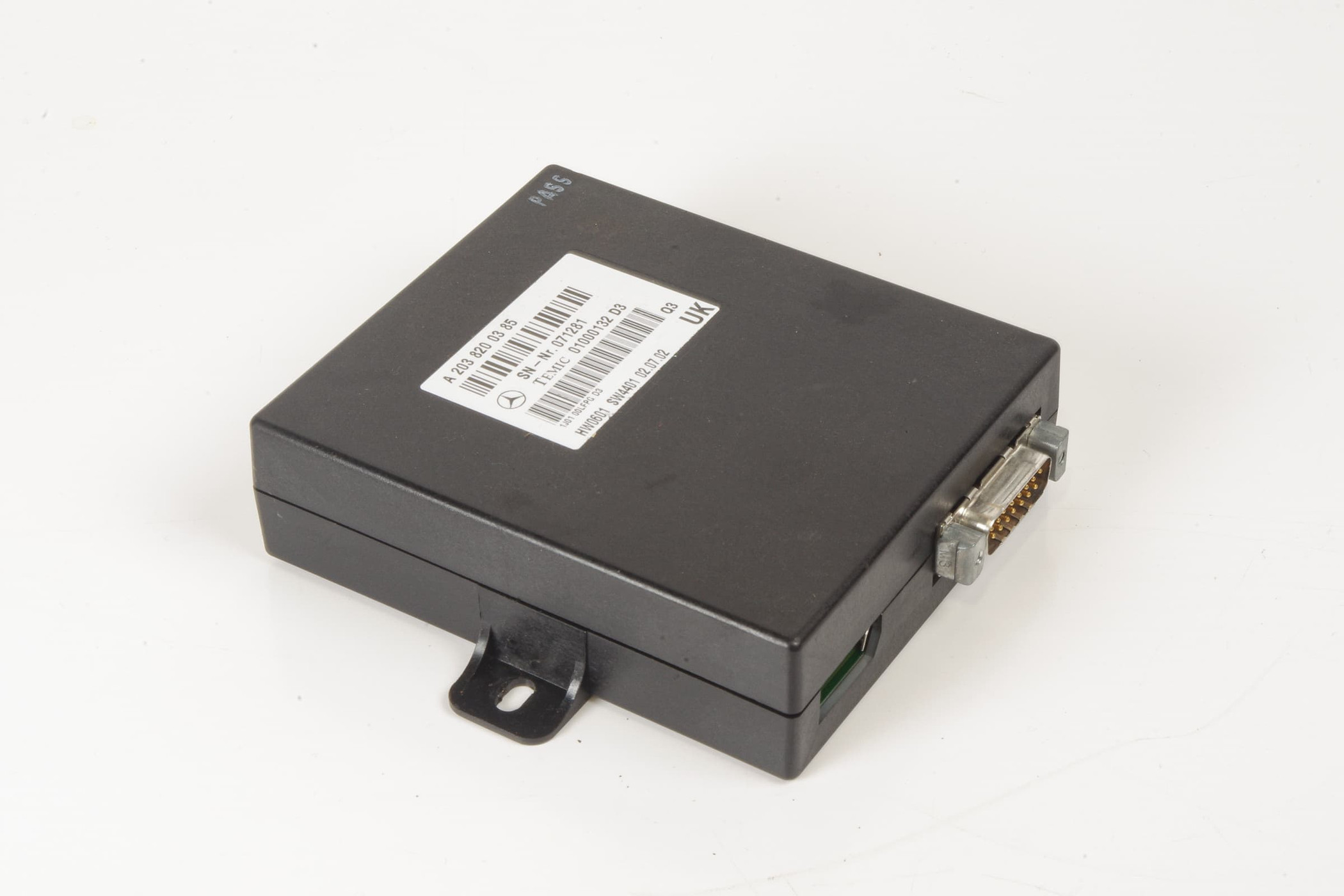 Mercedes 2038200385 Linguatronic Voice Control Unit | W202 W203 CL203 C C208...
