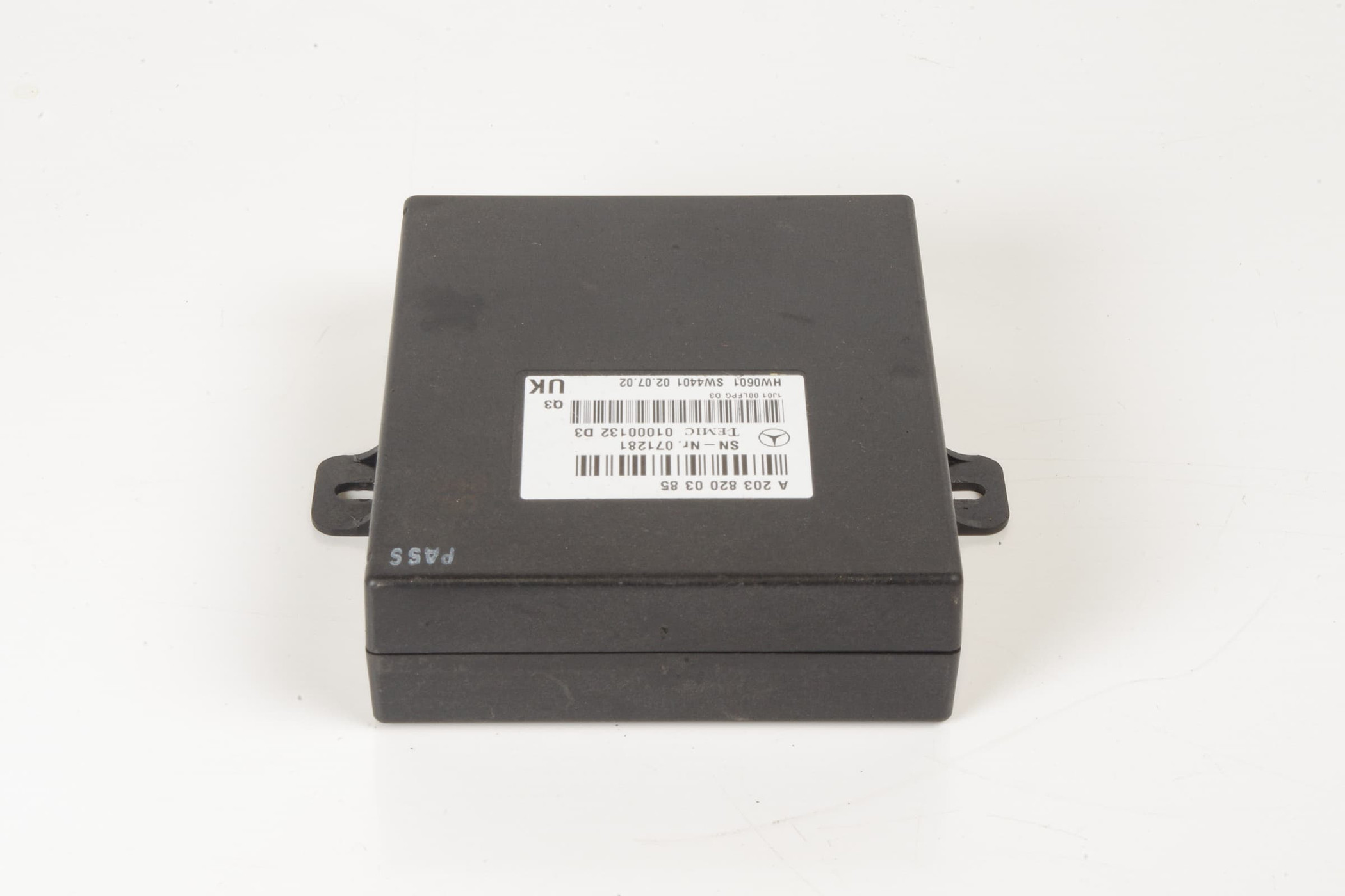 Mercedes 2038200385 Linguatronic Voice Control Unit | W202 W203 CL203 C C208...