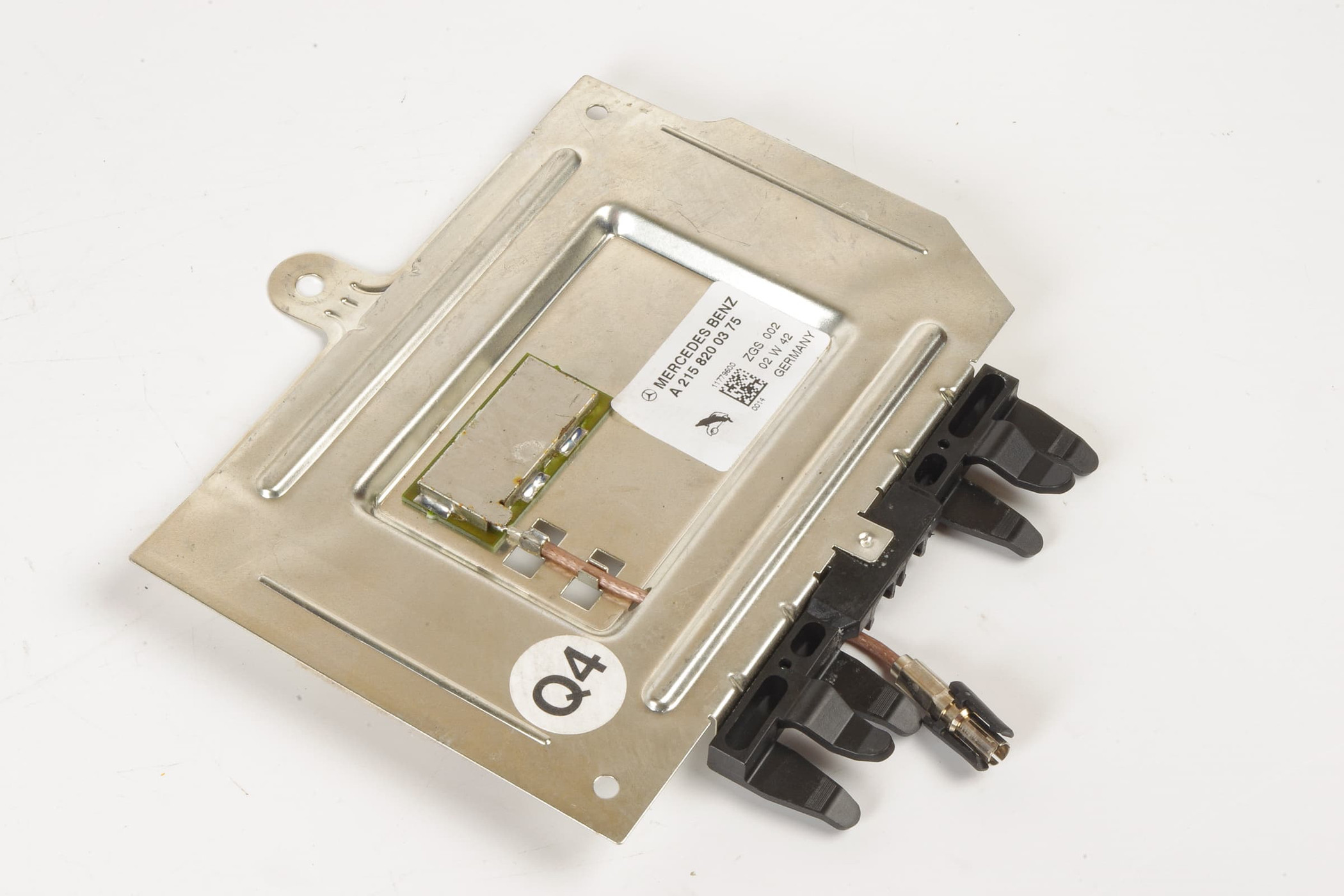 Mercedes 2158200375 Antenna Receiver | C199 R199 SLR A209 CLK C215 CL