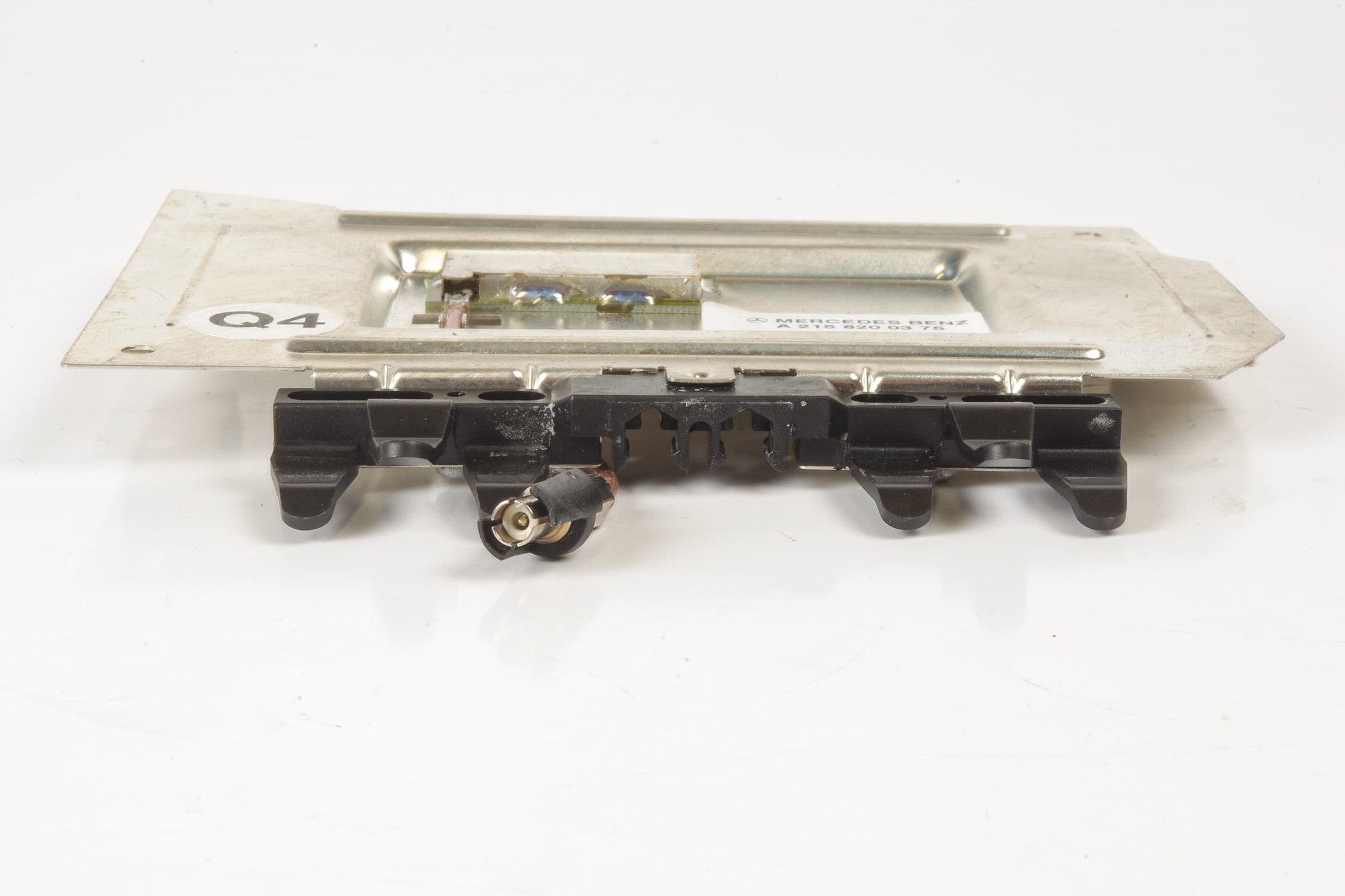 Mercedes 2158200375 Antenna Receiver | C199 R199 SLR A209 CLK C215 CL