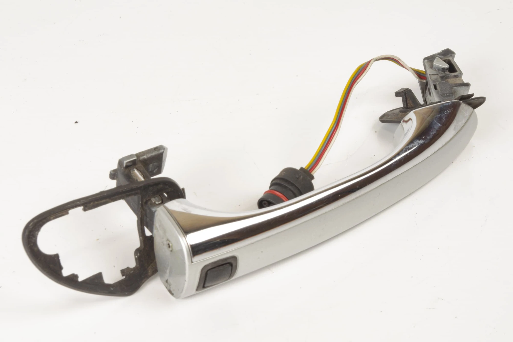 Mercedes 2157600670 Exterior Door Handle - Right Silver | C215 CL