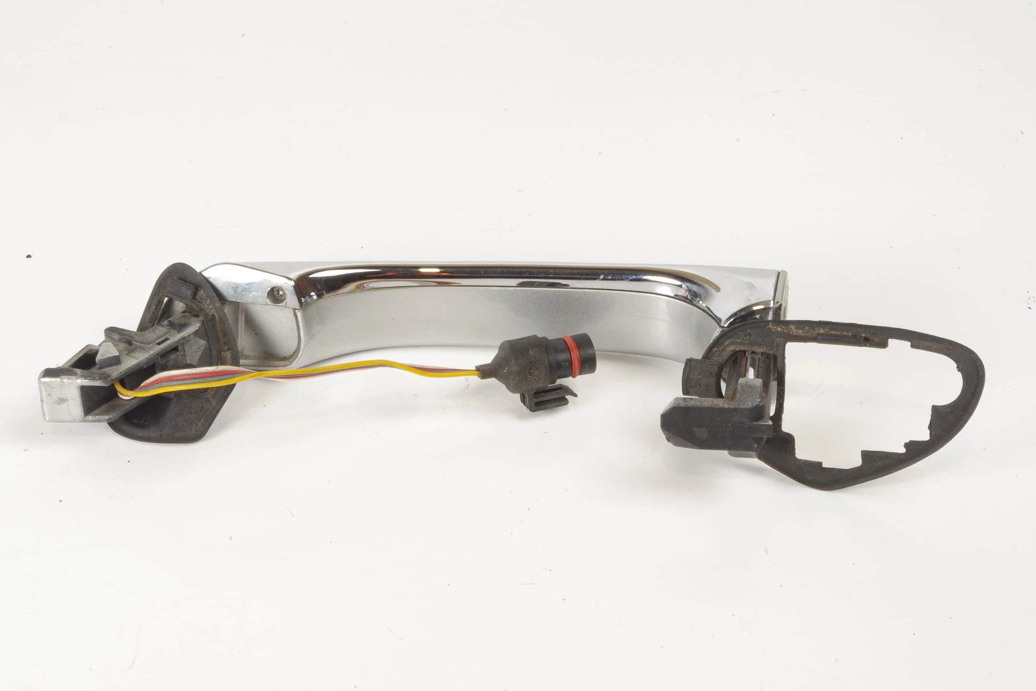 Mercedes 2157600670 Exterior Door Handle - Right Silver | C215 CL