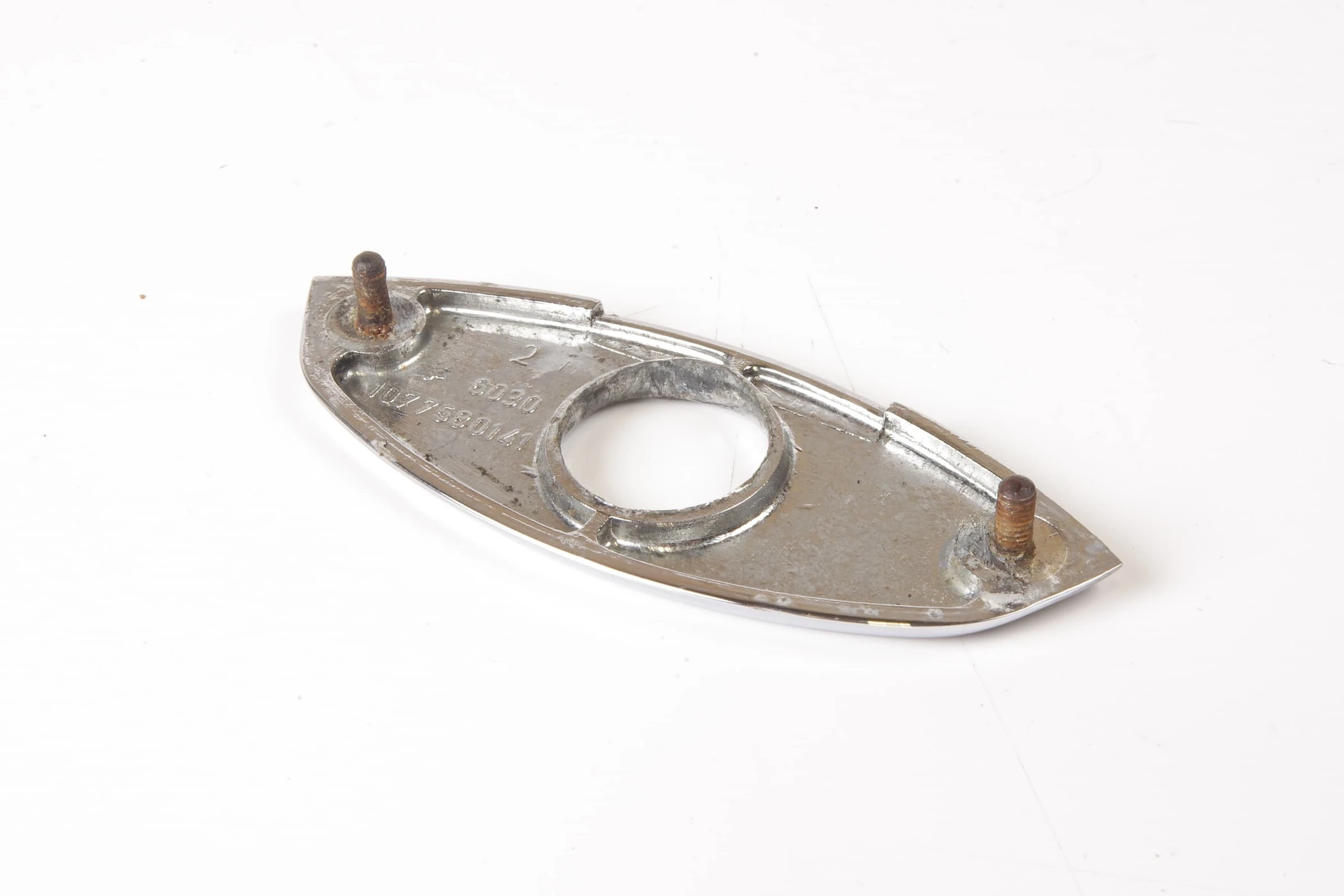 Mercedes 1077580141 Roof Chrome Trim | R107 SL