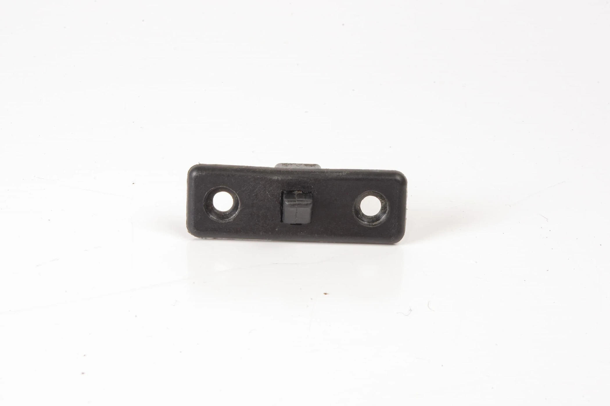 Mercedes 1076890025 Glovebox Latch | C107 R107 SL W116 S